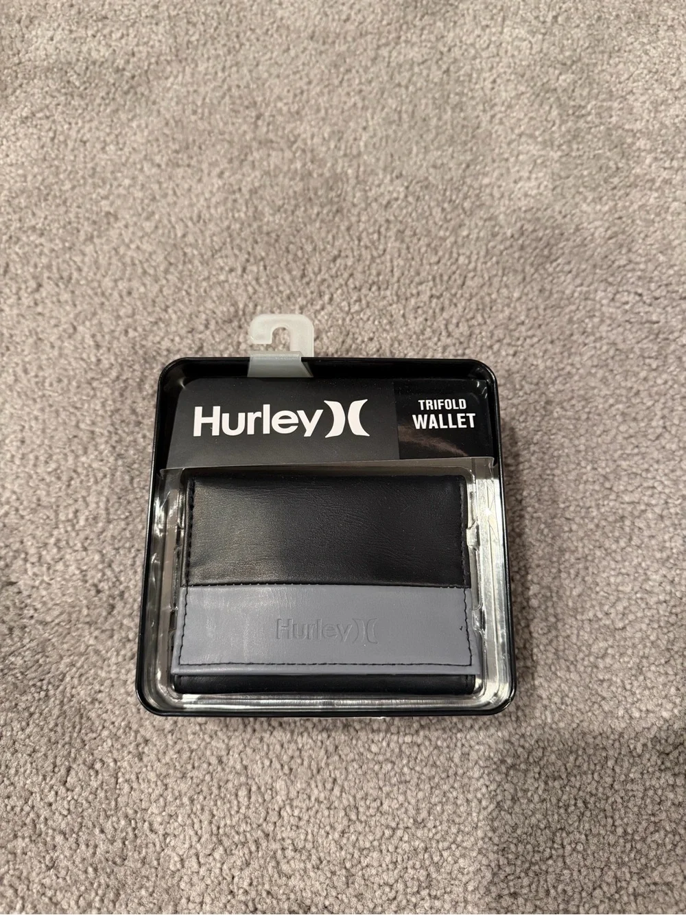 Hurley Trifold Card & Key Holder in Black and Gray